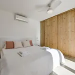 Guzman - Azur Villa *